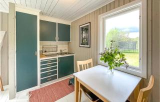 Awesome Home In Askome With Wifi - - 6