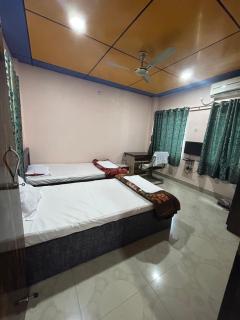 ROOP AMRIT GUEST HOUSE - Agartala - 1