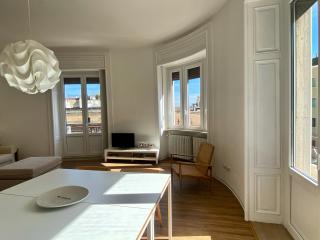 SUNNY Central bright apt, historical living Matera - 6
