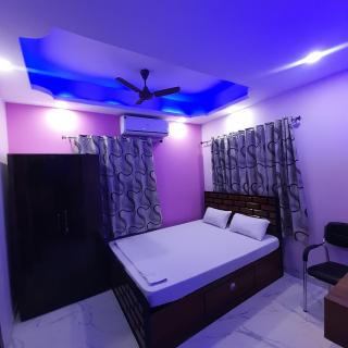 Garden Guest House near Rene tower Ruby general hospital - Calcutta - 2