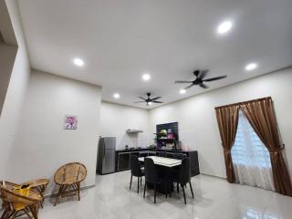 D'Kampung Homestay Melaka - Malakka - 8