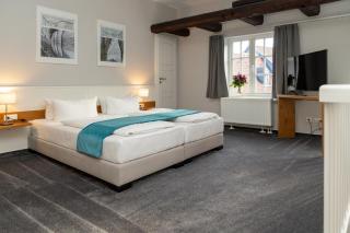 Schiefer Suite Hotel & Apartments - 6