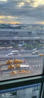 Room Across Naia Terminal 3 by Rqui - Manila - 9