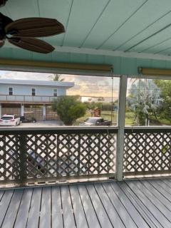 Kokomo- Canal front 2b/1bath home - Big Pine Key - 4