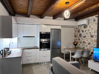Double Bee Villa with private pool - Agios Konstantinos - 5