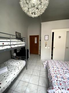 B&B Pontedera - 4
