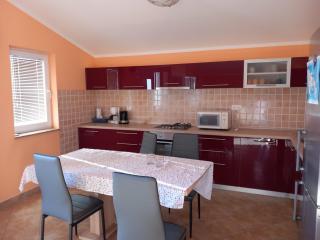Family Apartment Nelly - Vir - 5