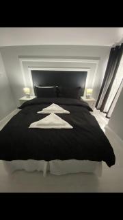 THE CRESCENT - Rhyl - 5