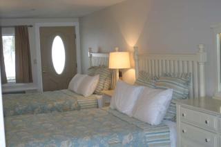 Spacious riverfront with balcony Sheepscot Harbour Vacation Cub Studio #211 - Edgecomb - 7
