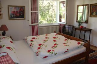 Gästehaus Stöhr - Ihre Ferienwohnungen mit großem Garten und direktem Seezugang - 3