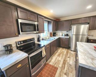 Westeros - GoT Themed Cabin in the Olympic Forest. - 6