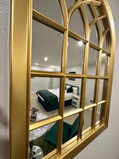 Luxury Studio Apartment - Harrow on the Hill - 1