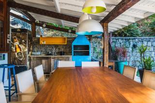 Casa com varanda gourmet na Praia do Perequê - Ilhabela - 8