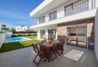 Aroeira Villa w/ Pool near Beach, By TimeCooler - Aroeira - 9