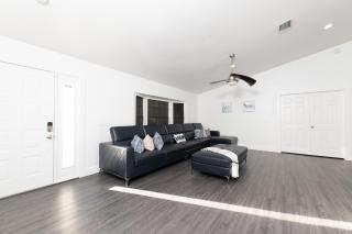 Cheerful 3-bedroom villa with pool - Walton - 6