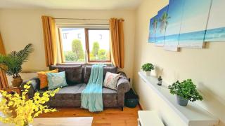 Summer Breeze - My Cosy & Warm Holiday Home in Youghal's heart - Family Friendly - Long Term Price Cuts - Youghal - 1