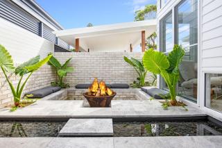 Unwind Pet Friendly 1 Min Walk to Beach - 8