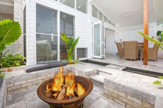 Unwind Pet Friendly 1 Min Walk to Beach - 8