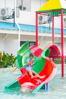 นคร นอน เล่น(Nakhon Norn Len) - Ban Ba Ngan - 2