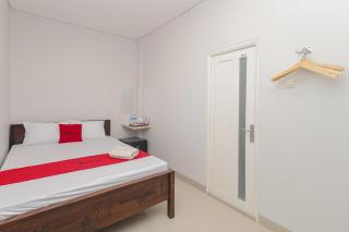 RedDoorz @ Gedangan Sidoarjo - Sidoarjo - 6