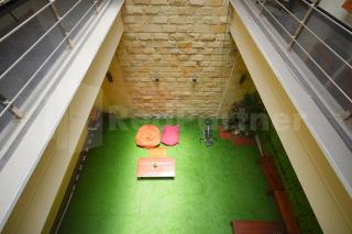 One & Quin Guest House Syariah Mitra RedDoorz - Jenggrik - 3