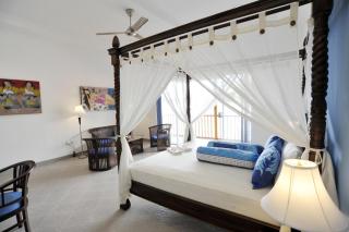 Aquarius Beach Hotel - 7