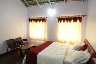 Greenhouse Homestay - Siddapur - 3