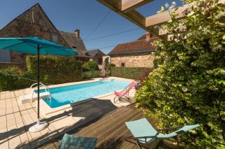 Gîtes La Maison des Templiers - Larche - 2