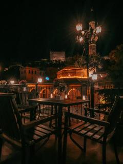 Alsara Guesthouse - Gjirokastër - 0
