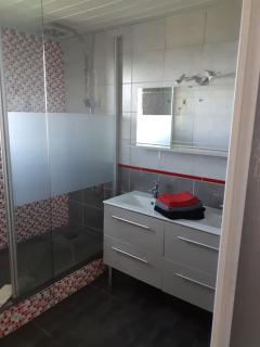 T2 à ENSUES LA REDONNE Proche calanques - 2