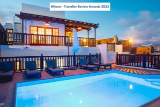 Villa Vista Reina - Luxury 6 Bedroom - Heated Pool- Views - Pool Table - Vista Lobos - Playa Blanca - Playa Blanca - 0