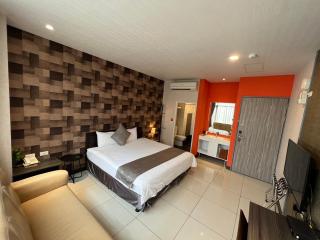 Boston Plus Hotel - Città di Chiayi - 8