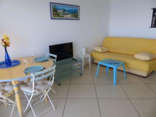 Studio au bord de l'eau avec parking privé et WiFi - FR-1-308-64 - Le Lavandou - 5