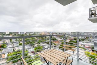 Little Havana 1br w pool gym near restaurants MIA-47 - 8