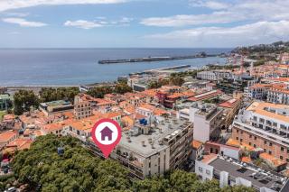 Flat with Balcony at Downtown by Farmers Market - Santa Luzia - 0