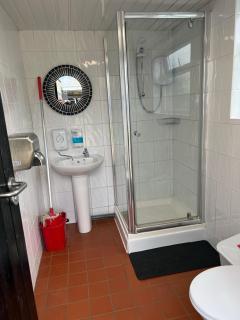 Home Farm Radnage Glamping Bell Tent 5, with Log Burner and Fire Pit - High Wycombe - 9