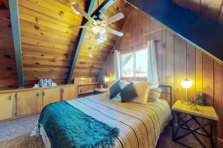 Big Bear Bungalow - Big Bear City - 1