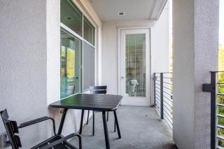 Mountain View 2BR w Gym Pool Garden nr Dining SFO-381 - Mountain View - 7
