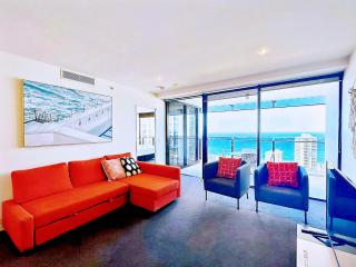 Circle On Cavill Surfers Paradise Apartments-Holiday Paradise - Gold Coast - 1