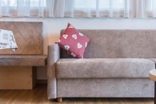 Les Ciases Chalets Dolomites Apt 6 - 8