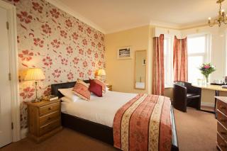 Cliftonville Hotel - Cromer - 8