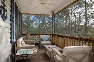 Nemo's Place II - Oak Island - 0