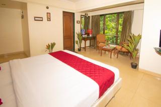 Octave Bund Garden - Pune - 6