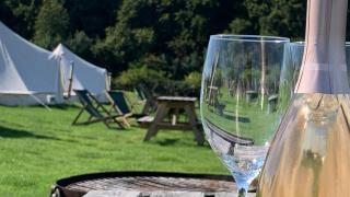 Home Farm Radnage Glamping Bell Tent 3, with Log Burner and Fire Pit - Radnage - 1