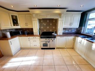 - The Holly Tree House - - Bushmills - 8