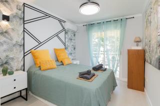 MalagadeVacaciones - La Carihuela - Torremolinos - 2