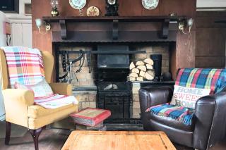 Authentic Irish Cottage, Rural Ballymascanlon - - 0