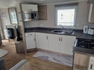 8 Berth 3 Bed PG213 on the Golden Palm - Chapel St. Leonards - 7