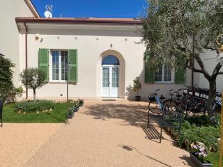 Villino Micol camere a due passi dal mare - Marina di Carrara - 0