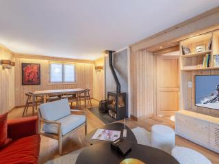 Appartement rénové avec 2 suites, balcon et poêle à bois, proche centre et remontées mécaniques, Megève - FR-1-569-39 - 7